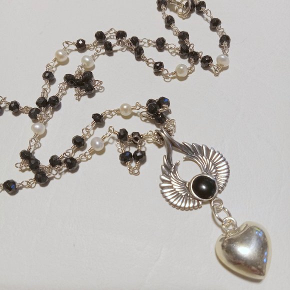 Vintage Sterling Silver Onyx Bezel Set Angel Wings Rosary Bead - Picture 9 of 14